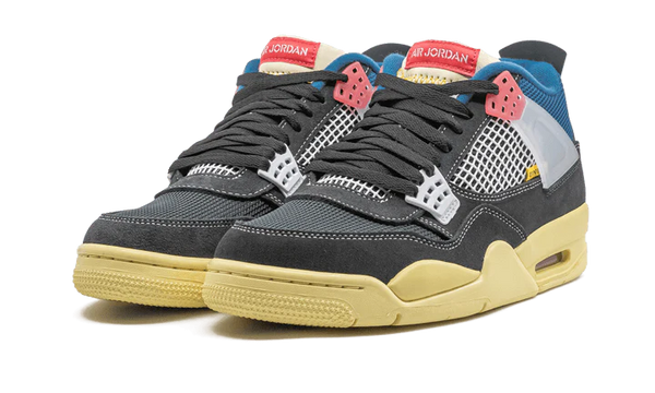 Air Jordan 4 Retro Union Off Noir - Kup oryginalne Air Jordan 4 Retro Union Off Noir DC9533-001 - widok z drugiego boku - Sneakersy