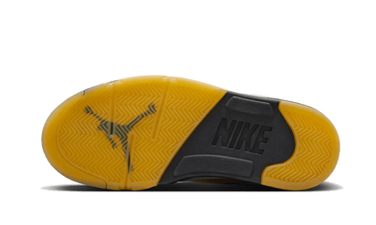 Buty Air Jordan Air Jordan 5 Retro A Ma Maniére Diffused Blue - widok z przodu - Rozmiary EU