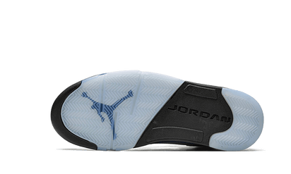 100% Oryginalne Air Jordan 5 UNC University Blue - widok z tyłu - 1625.00 PLN