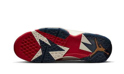 Buty Air Jordan Air Jordan 7 Trophy Room Olympics - widok z przodu - Rozmiary EU