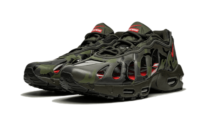 Kup oryginalne Air Max 96 Dark Army Supreme CV7652-300 - widok z drugiego boku - Sneakersy