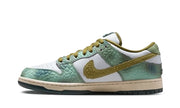 Alexis Sablone x Nike SB Dunk Low "Chameleon"