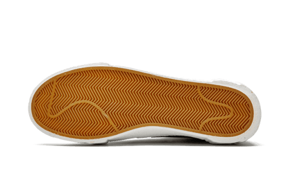 100% Oryginalne Blazer Mid Sacai Black Grey - widok z tyłu - 875.00 PLN