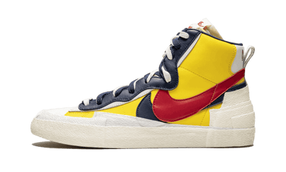 Nike Blazer Mid Sacai Snow Beach granatowo-biały - widok główny z boku | Saturaise.com