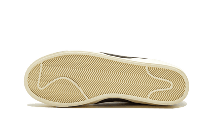 Oryginalne Nike Blazer Off-White "The Ten" - widok z tyłu | Saturaise