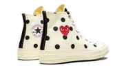 Buty Converse Chuck Taylor All-Star 70s Hi Comme des Garçons PLAY Polka Dot White - widok z przodu - Rozmiary EU