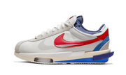 Nike Cortez 4.0 Sacai White University Red Blue - widok główny z boku - Streetwear