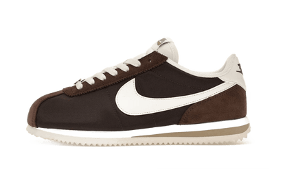 Nike Nike Cortez Baroque Brown biały-brązowy - widok główny z boku | Saturaise.com
