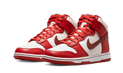 Kup oryginalne Dunk High LXX Cinnabar - widok z drugiego boku - Sneakersy