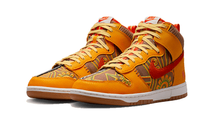Kup oryginalne Dunk High PRM Somos Familia - widok z drugiego boku - Sneakersy