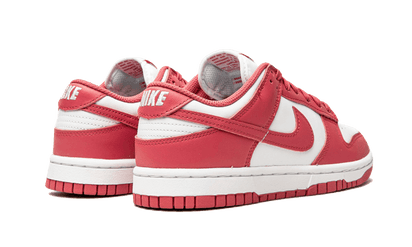 Buty Nike Dunk Low Archeo Pink - widok z przodu - Rozmiary EU