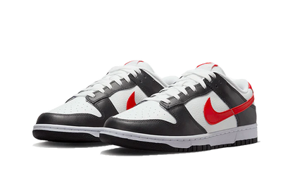 Kup oryginalne Dunk Low Black White Red DD1391-100 - widok z drugiego boku - Sneakersy