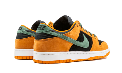 Buty Nike Dunk Low Ceramic - widok z przodu - Rozmiary EU