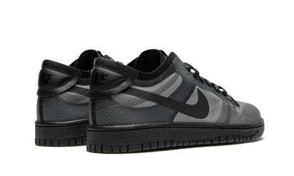 Buty Nike Dunk Low Comme des Garçons Black - widok z przodu - Rozmiary EU