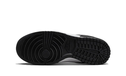 Buty Nike Dunk Low Disrupt 2 Panda - widok z przodu - Rozmiary EU