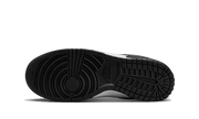 Buty Nike Dunk Low Disrupt 2 Panda - widok z przodu - Rozmiary EU