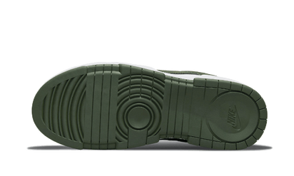 Buty Nike Dunk Low Disrupt Dark Green - widok z przodu - Rozmiary EU