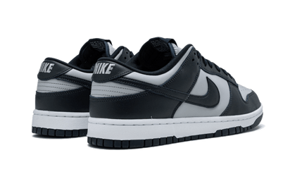 Buty Nike Dunk Low Georgetown - widok z przodu - Rozmiary EU