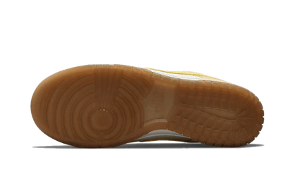 Buty Nike Dunk Low Lemonade - widok z przodu - Rozmiary EU