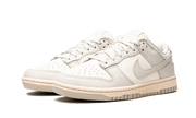 Kup oryginalne Dunk Low Light Bone DD1503-107 - widok z drugiego boku - Sneakersy