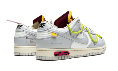 Buty Nike Dunk Low Off-White Lot 8 - widok z przodu - Rozmiary EU