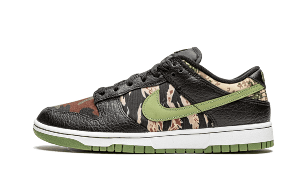 Dunk Low SE Black Multi-Camo (Crazy Camo)