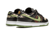Buty Nike Dunk Low SE Black Multi-Camo (Crazy Camo) - widok z przodu - Rozmiary EU