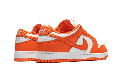 Buty Nike Dunk Low SP Orange Blaze (Syracuse) - widok z przodu - Rozmiary EU