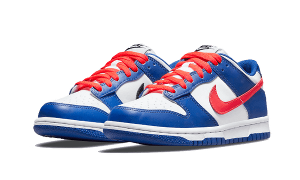 Dunk Low White Royal Red - Kup oryginalne Dunk Low White Royal Red CW1590-104 - widok z drugiego boku - Sneakersy