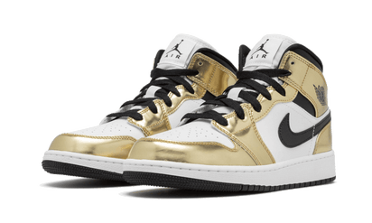 Kup oryginalne Air Jordan 1 Mid White Metallic Gold DC1419-700 - widok z drugiego boku - Sneakersy