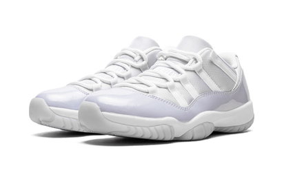 Kup oryginalne Air Jordan 11 Retro Low Pure Violet AH7860-101 - widok z drugiego boku - Sneakersy