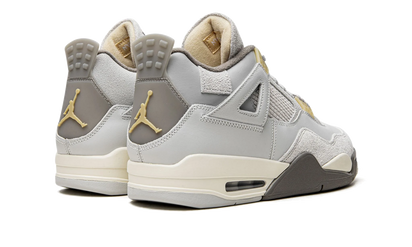 Buty Air Jordan Air Jordan 4 SE Craft Photon Dust - widok z przodu - Rozmiary EU