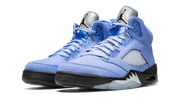 Kup oryginalne Air Jordan 5 Retro UNC University Blue 555088-134 - widok z drugiego boku - Sneakersy