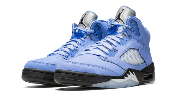 Air Jordan 5 Retro UNC University Blue - Kup oryginalne Air Jordan 5 Retro UNC University Blue 555088-134 - widok z drugiego boku - Sneakersy