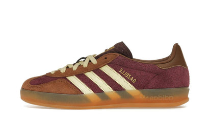 Adidas Gazelle Indoor Maroon Almost Yellow żółty-brązowy - widok główny z boku | Saturaise.com