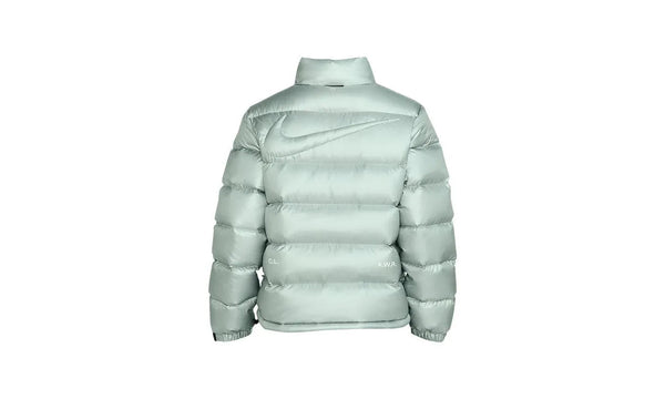 Nike x NOCTA Sunset Puffer Jacket Mica Green - Nike x NOCTA Sunset Puffer Jacket Mica Green - widok z drugiego boku - Premium Quality