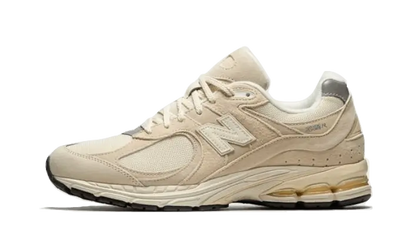 New Balance 2002R Calm Taupe biały-szary - widok główny z boku | Saturaise.com