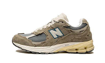 New Balance 2002R Protection Pack Mirage Grey niebieski-szary - widok główny z boku | Saturaise.com
