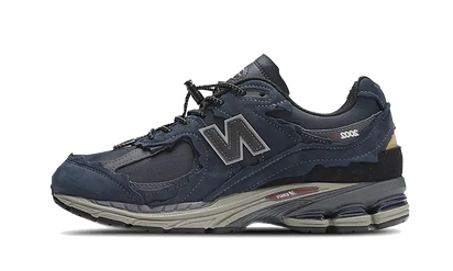 New Balance 2002R Protection Pack Ripstop Eclipse czarny-granatowy - widok główny z boku | Saturaise.com