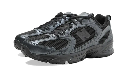 Kup oryginalne New Balance 530 Triple Black - widok z drugiego boku - Sneakersy