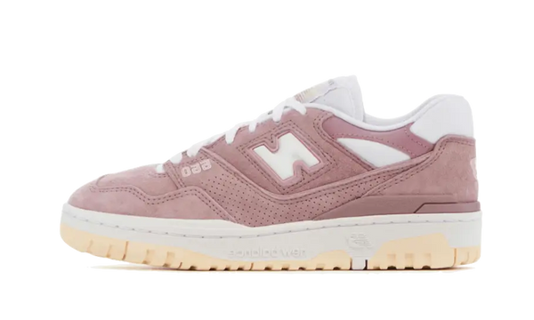 550 Lilac Chalk Suede