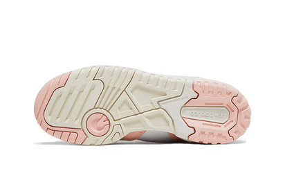 Kup oryginalne New Balance 550 White Pink Sea Salt - widok z drugiego boku - Sneakersy