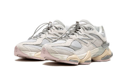 Kup oryginalne New Balance 9060 Grey Lilac - widok z drugiego boku - Sneakersy