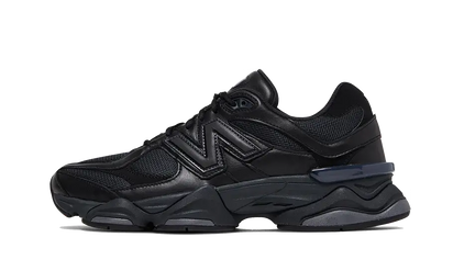 New Balance New Balance 9060 Triple Black Leather czarny-biały - widok główny z boku | Saturaise.com