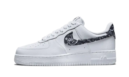 Nike Air Force 1 Low '07 Essential White Black Paisley czarny-biały - widok główny z boku | Saturaise.com