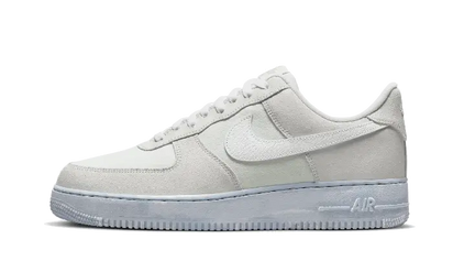 Nike Air Force 1 Low Summit White biały-niebieski - widok główny z boku | Saturaise.com