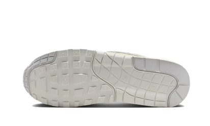 Buty Nike Air Max 1 '86 OG Museum Masterpiece - widok z przodu - Rozmiary EU