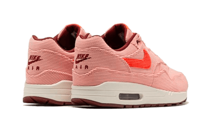Buty Nike Air Max 1 PRM Corduroy Coral Stardust - widok z przodu - Rozmiary EU