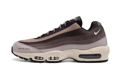 Yeezy Nike Air Max 95 SP A Ma Maniére Diffused Taupe czarny - widok główny z boku | Saturaise.com