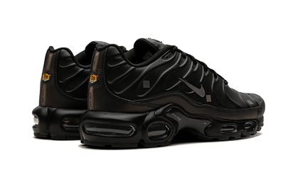 Buty Nike Air Max Plus A-COLD-WALL Black - widok z przodu - Rozmiary EU